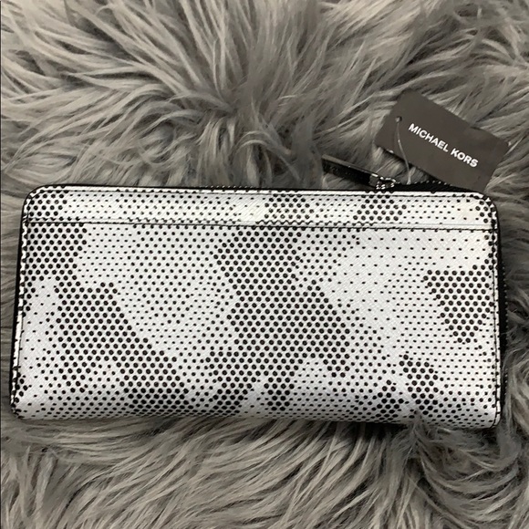 MICHAEL KORS wallet - Picture 4 of 7